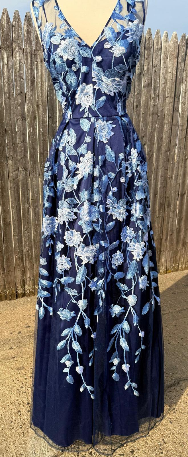 Midnight Bloom Embroidered Evening Gown | Elegant Navy Blue Formal Dress