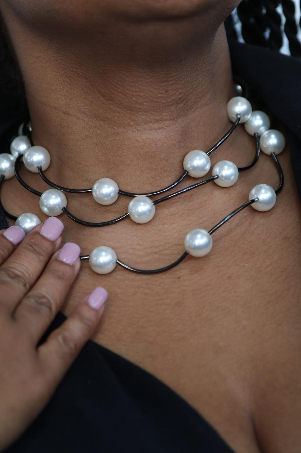 Midnight Pearl Sugar Necklace image 3