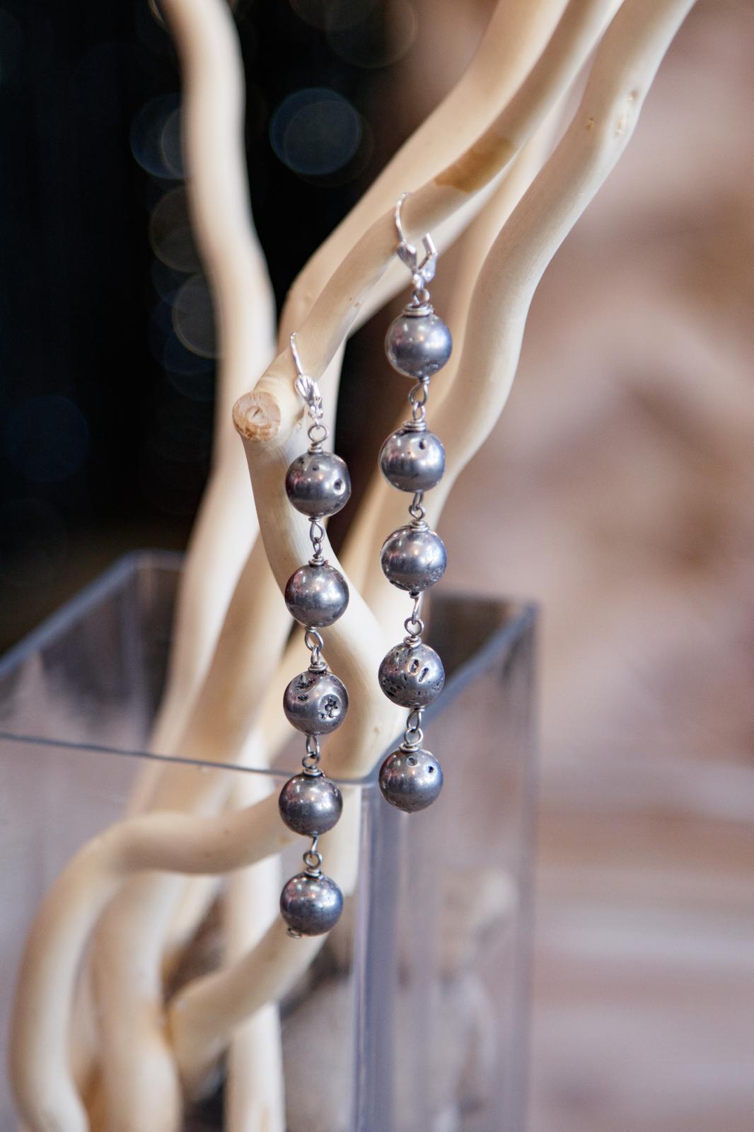 Hema Earrings image 0