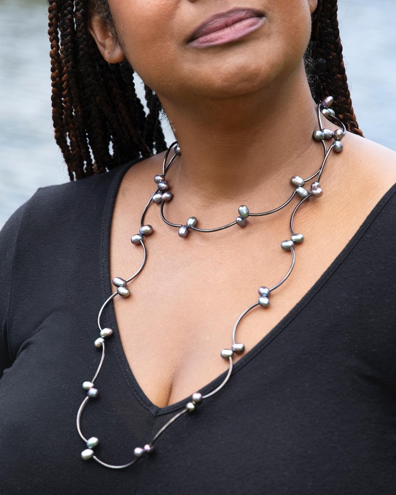 Soft Pearl Sugar Necklace image 2